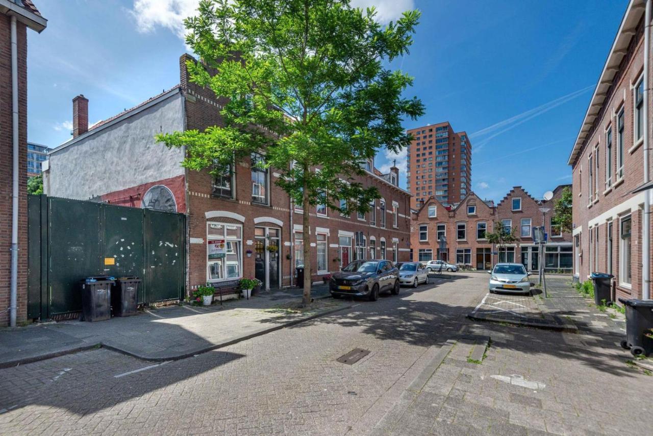 The Diesel Bed And Breakfast Rotterdam Zewnętrze zdjęcie
