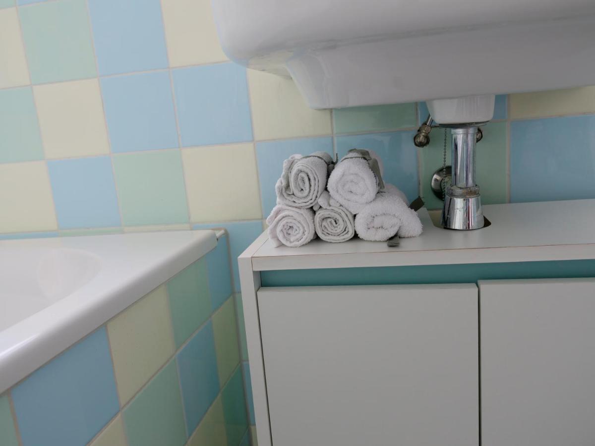 The Diesel Bed And Breakfast Rotterdam Zewnętrze zdjęcie