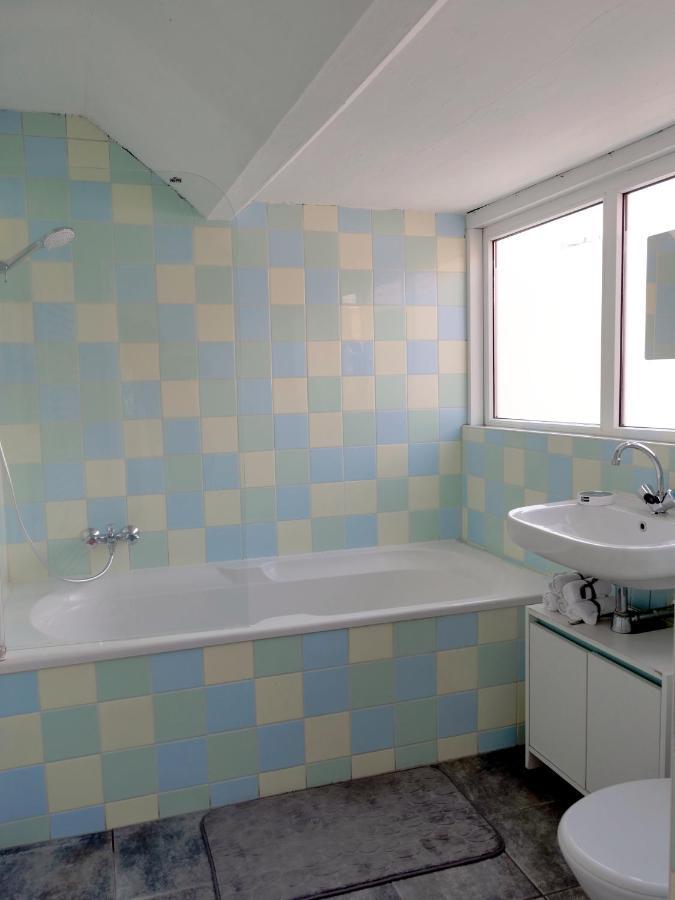 The Diesel Bed And Breakfast Rotterdam Zewnętrze zdjęcie
